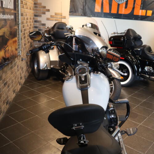2021 Sport Glide® (FLSB) thumb 2
