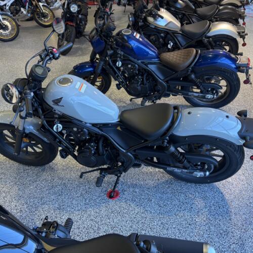 2026 Honda Rebel® 500 thumb 1