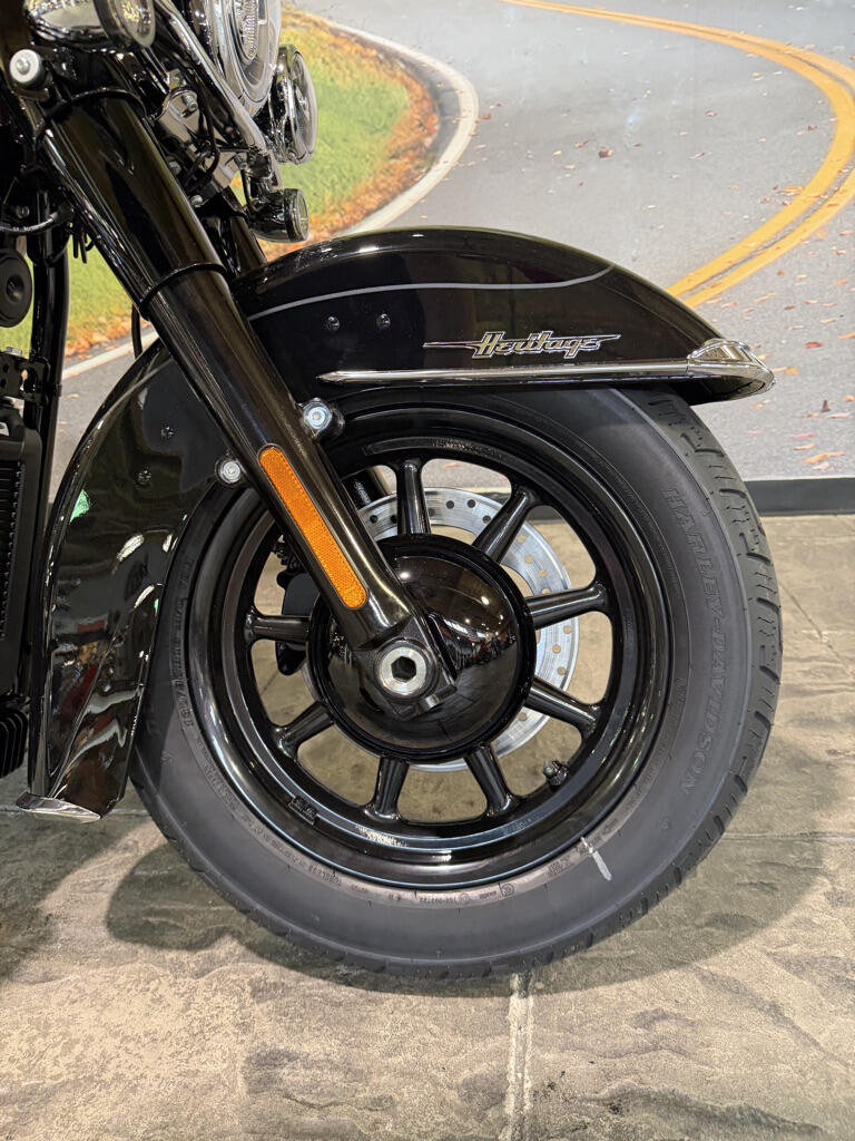 2026 Harley-Davidson® Heritage Classic®, photo 7