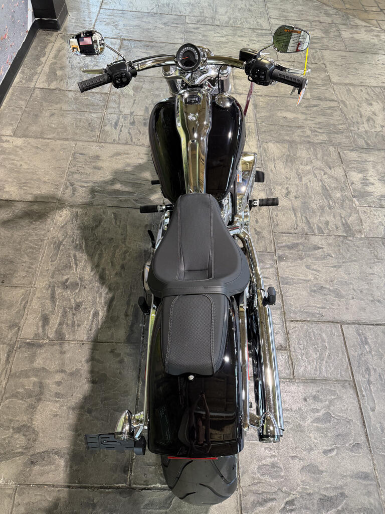 2026 Harley-Davidson® Breakout®, photo 16