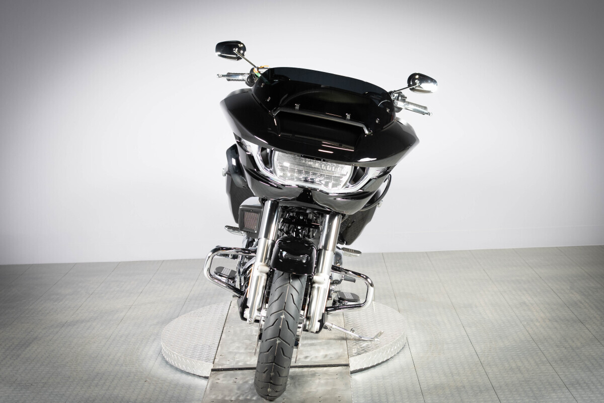 2026 Harley-Davidson® Road Glide™ FLTRX, photo 3