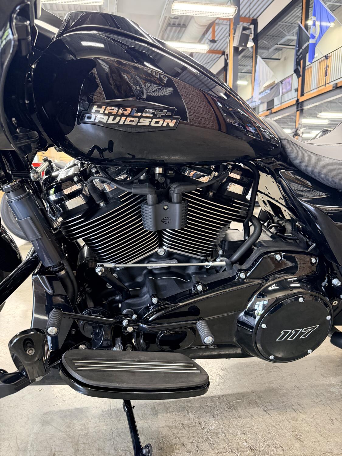 2025 Harley-Davidson® Road Glide™ FLTRX, photo 13