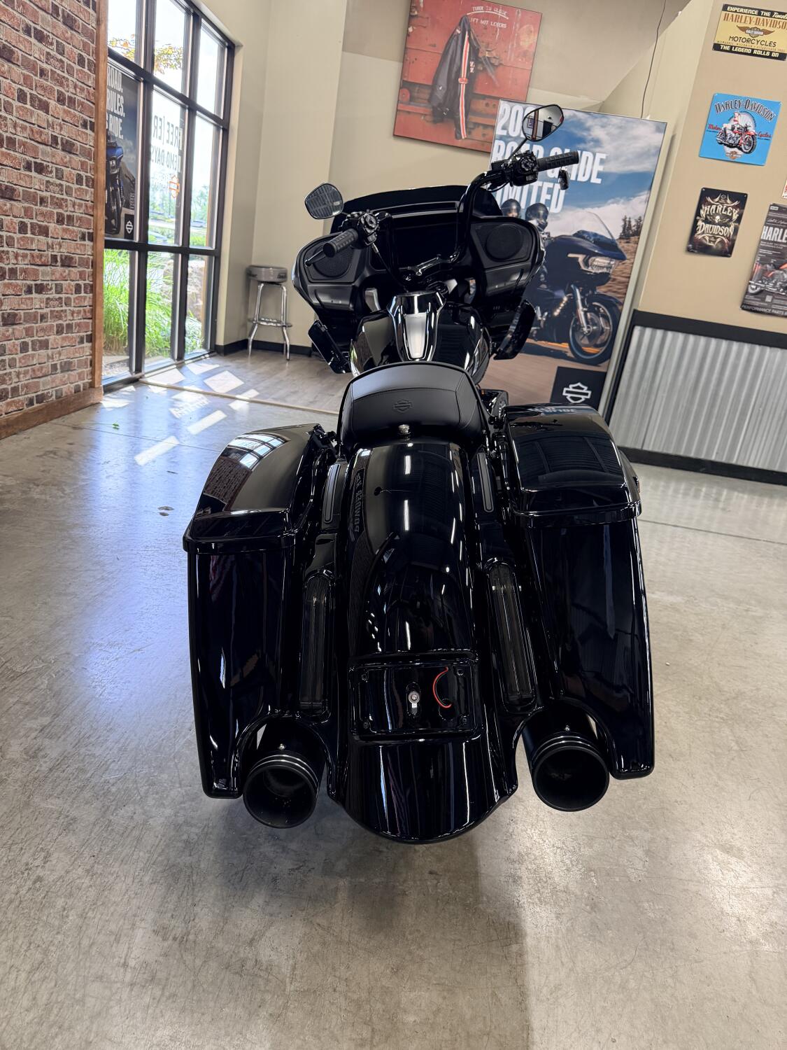 2025 Harley-Davidson® Road Glide™ FLTRX, photo 10