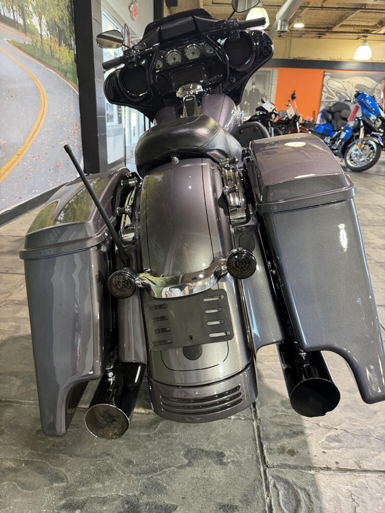 2015 Harley-Davidson® Street Glide® Special No Gimmicks, No Hidden Fees, photo 20