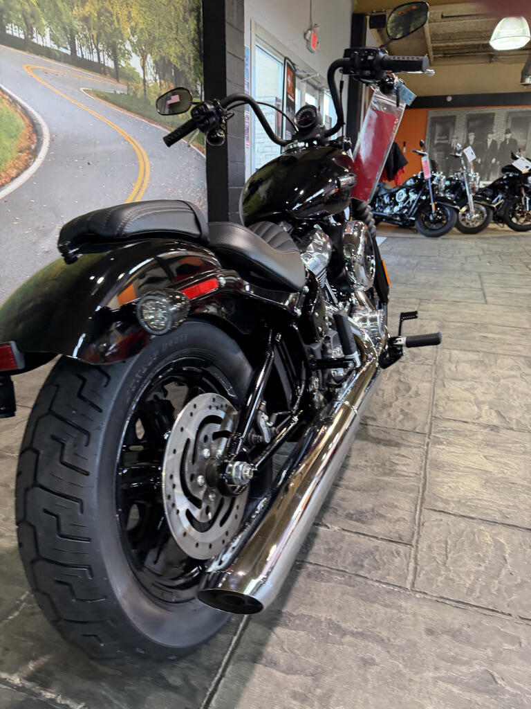 2026 Harley-Davidson® Street Bob® No Gimmicks, No Hidden Fees, photo 20