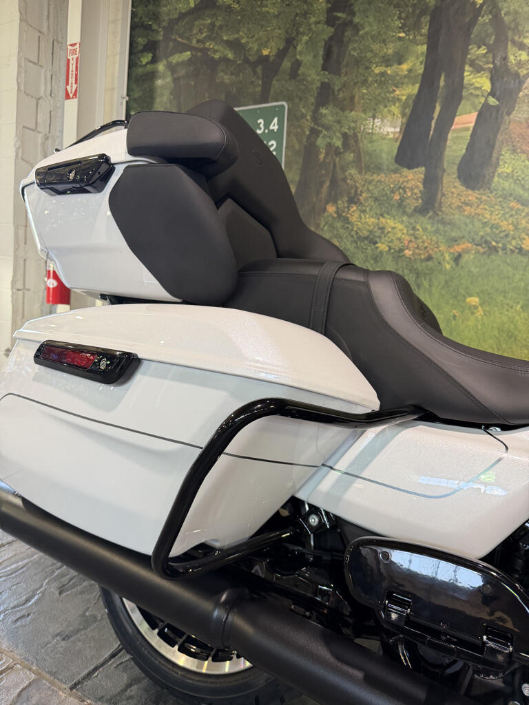2026 Harley-Davidson® Street Glide Limited No Gimmicks, No Hidden Fees, photo 6