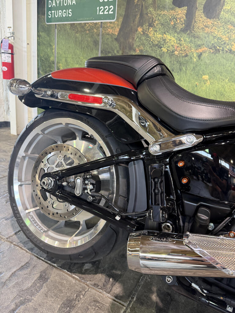 2025 Harley-Davidson® Fat Boy® No Gimmicks, No Hidden Fees, photo 5