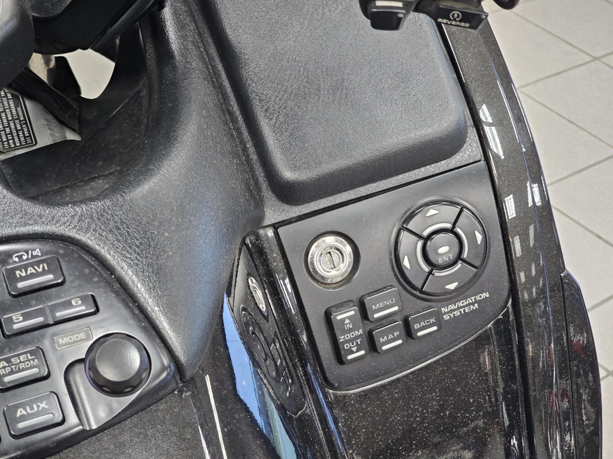 GL1800P 2007 Gold Wing® Premium Audio, photo 31