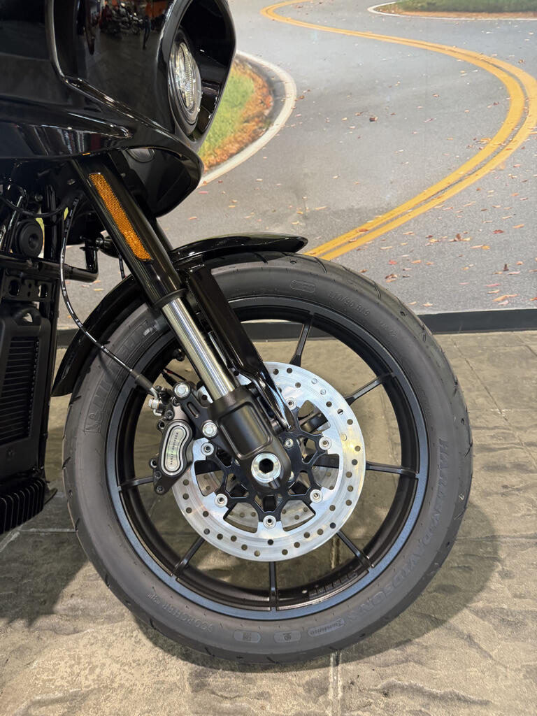 2026 Harley-Davidson® Low Rider® ST, photo 6