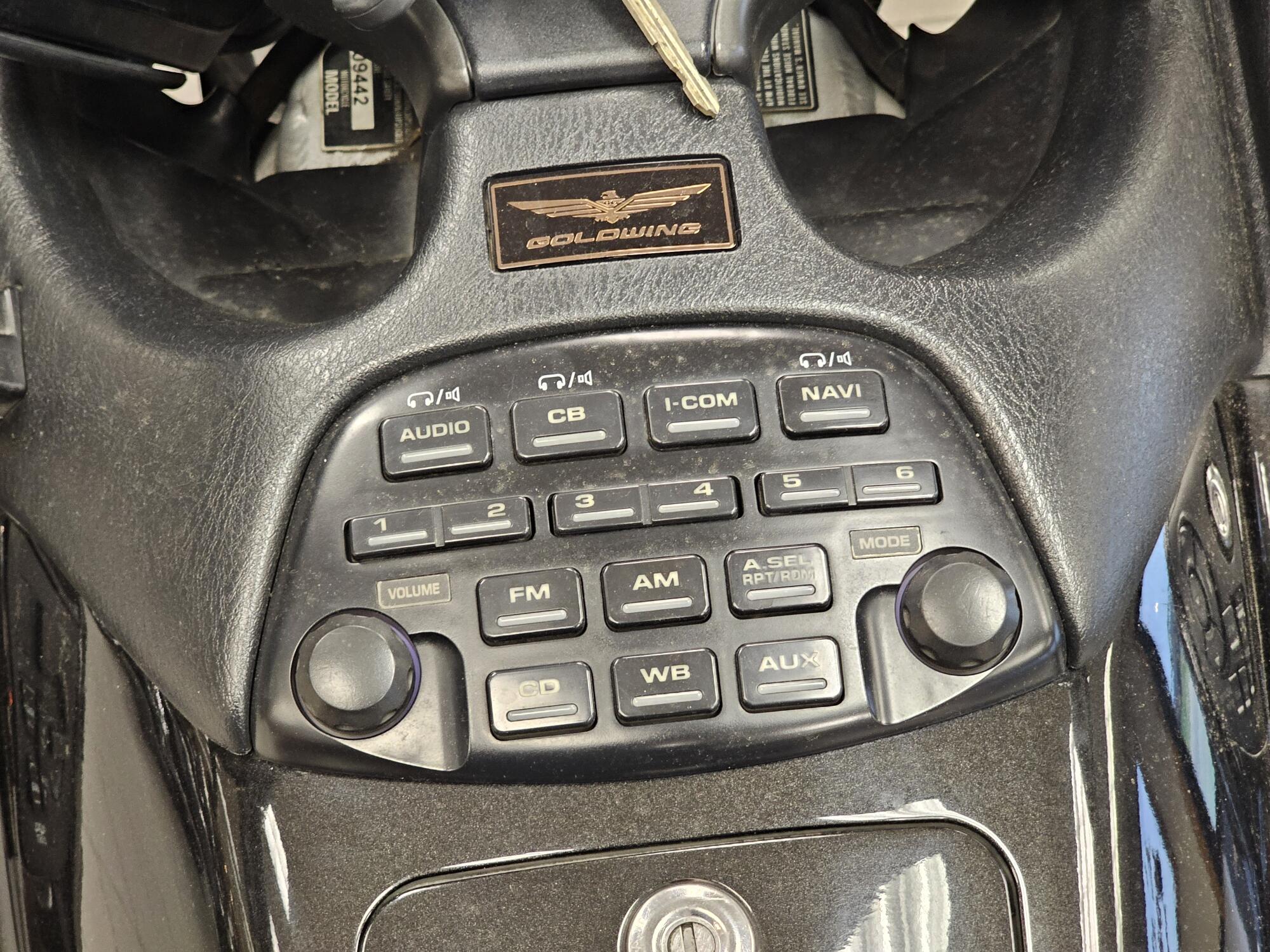GL1800P 2007 Gold Wing® Premium Audio, photo 32