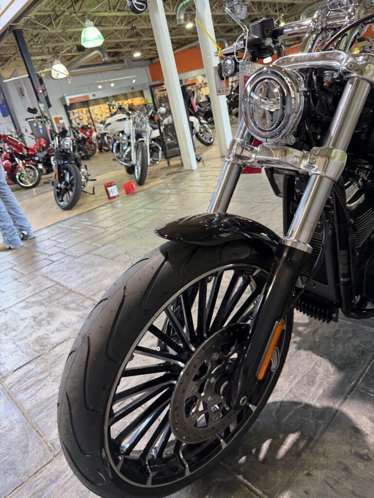 2026 Harley-Davidson® Breakout®, photo 8