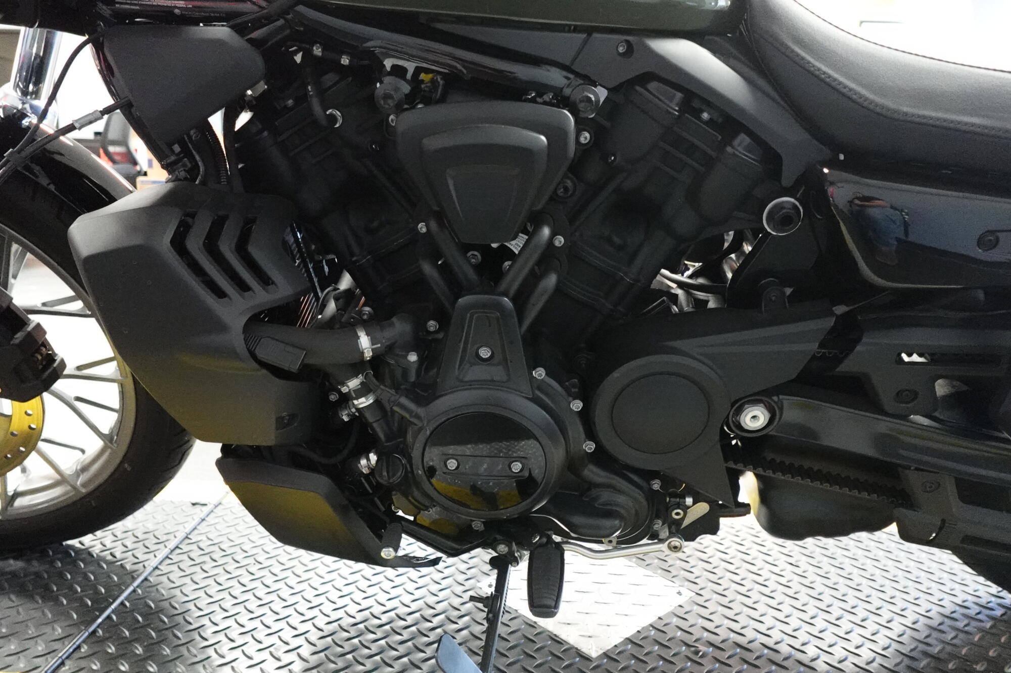 2026 Harley-Davidson® Nightster™ Special RH975S, photo 11