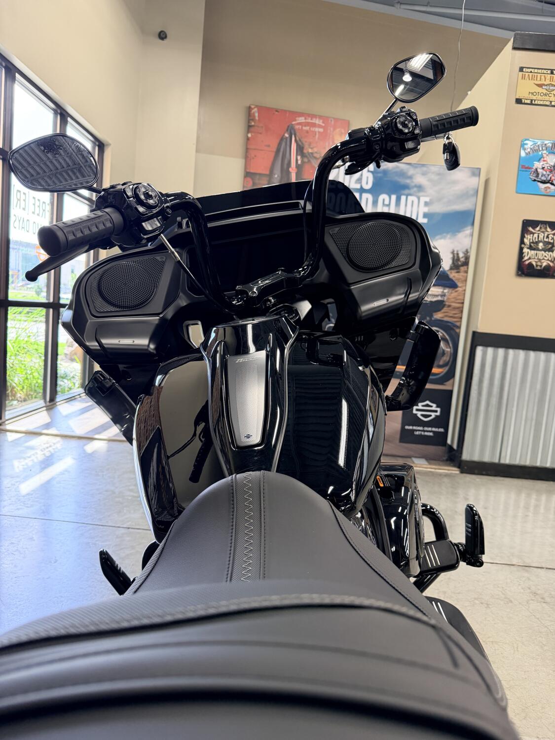 2025 Harley-Davidson® Road Glide™ FLTRX, photo 5