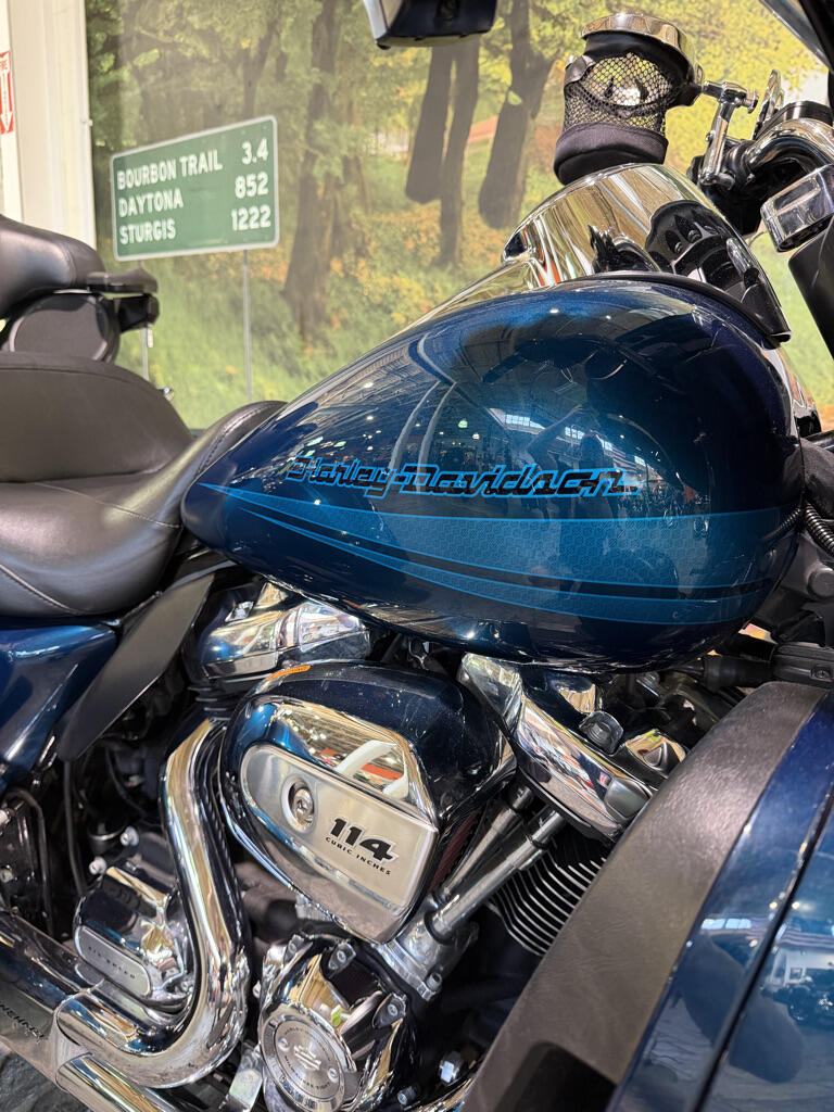 2020 Harley-Davidson® Tri Glide® Ultra No Gimmicks, No Hidden Fees, photo 2