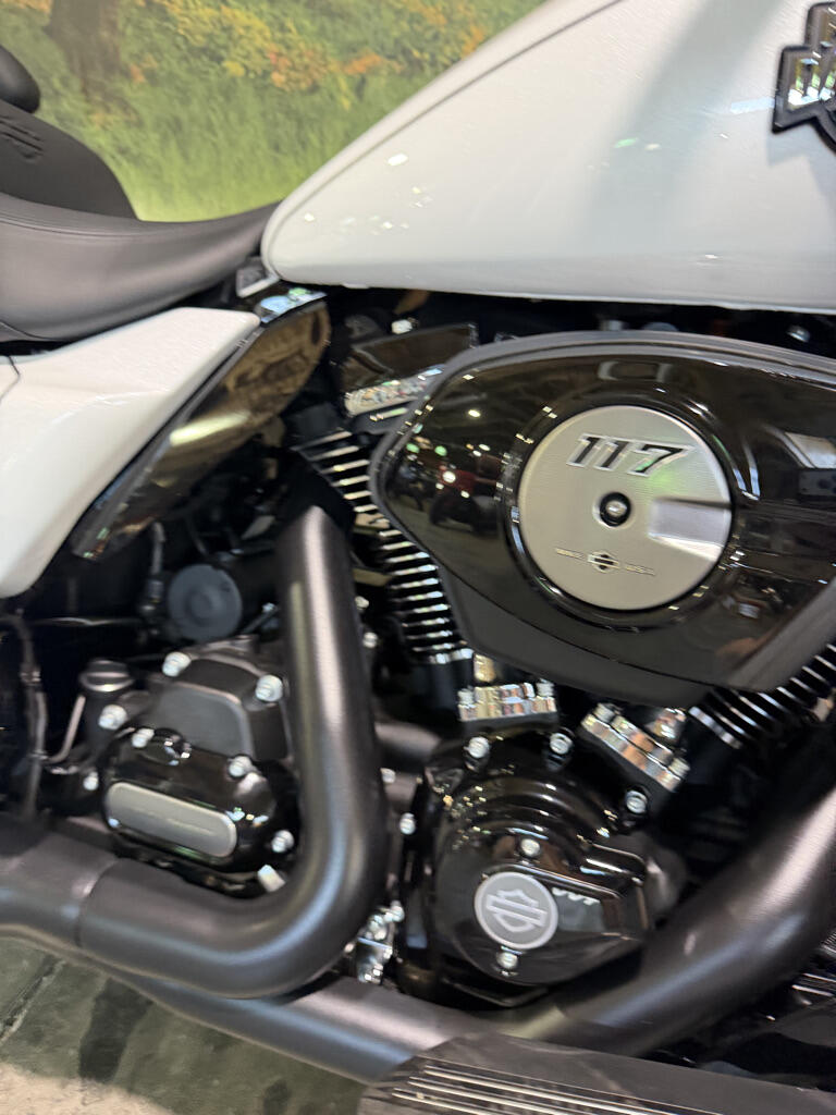2026 Harley-Davidson® Street Glide Limited No Gimmicks, No Hidden Fees, photo 5