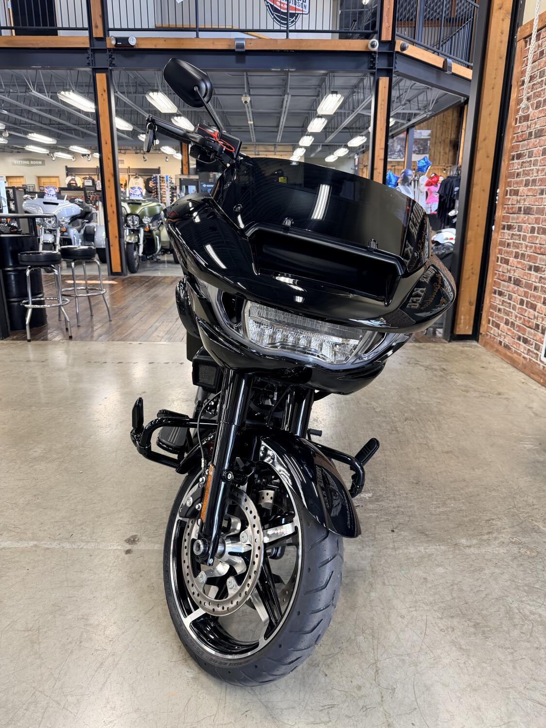 2025 Harley-Davidson® Road Glide™ FLTRX, photo 15