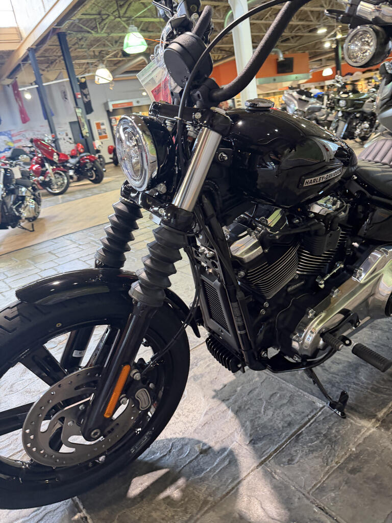 2026 Harley-Davidson® Street Bob® No Gimmicks, No Hidden Fees, photo 11