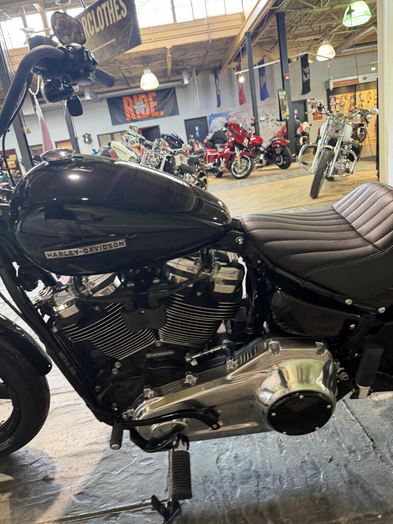 2026 Harley-Davidson® Street Bob® No Gimmicks, No Hidden Fees, photo 12
