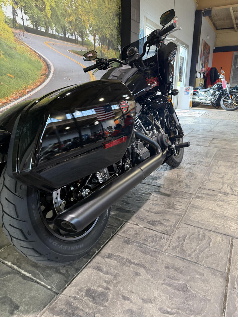 2026 Harley-Davidson® Low Rider® ST, photo 21