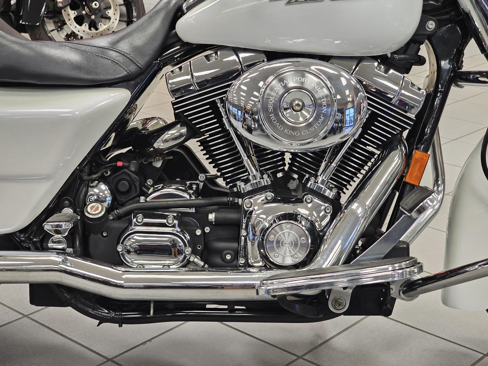 FLHRSI 2006 Road King Custom, photo 11