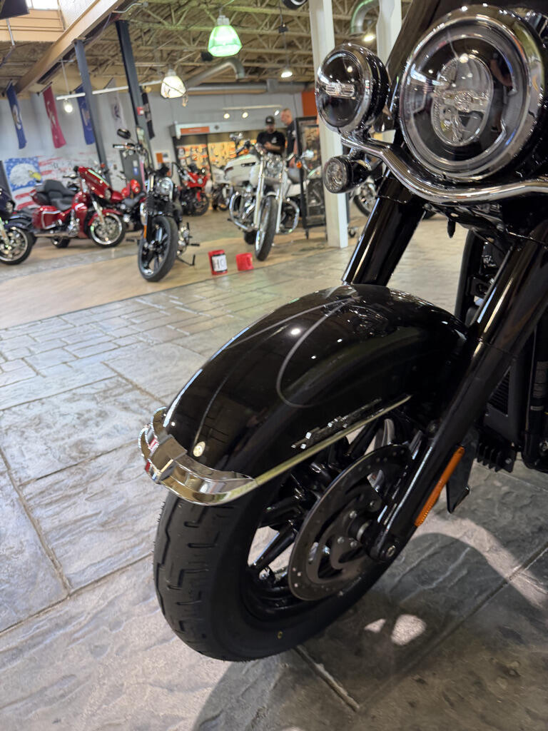 2026 Harley-Davidson® Heritage Classic®, photo 10