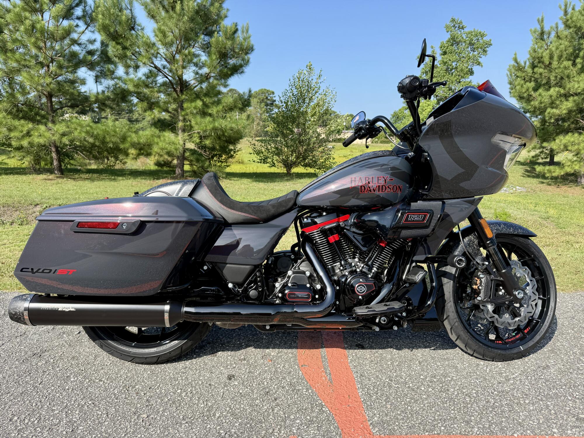 2026 Harley-Davidson CVO Road Glide ST FLTRXSTSE