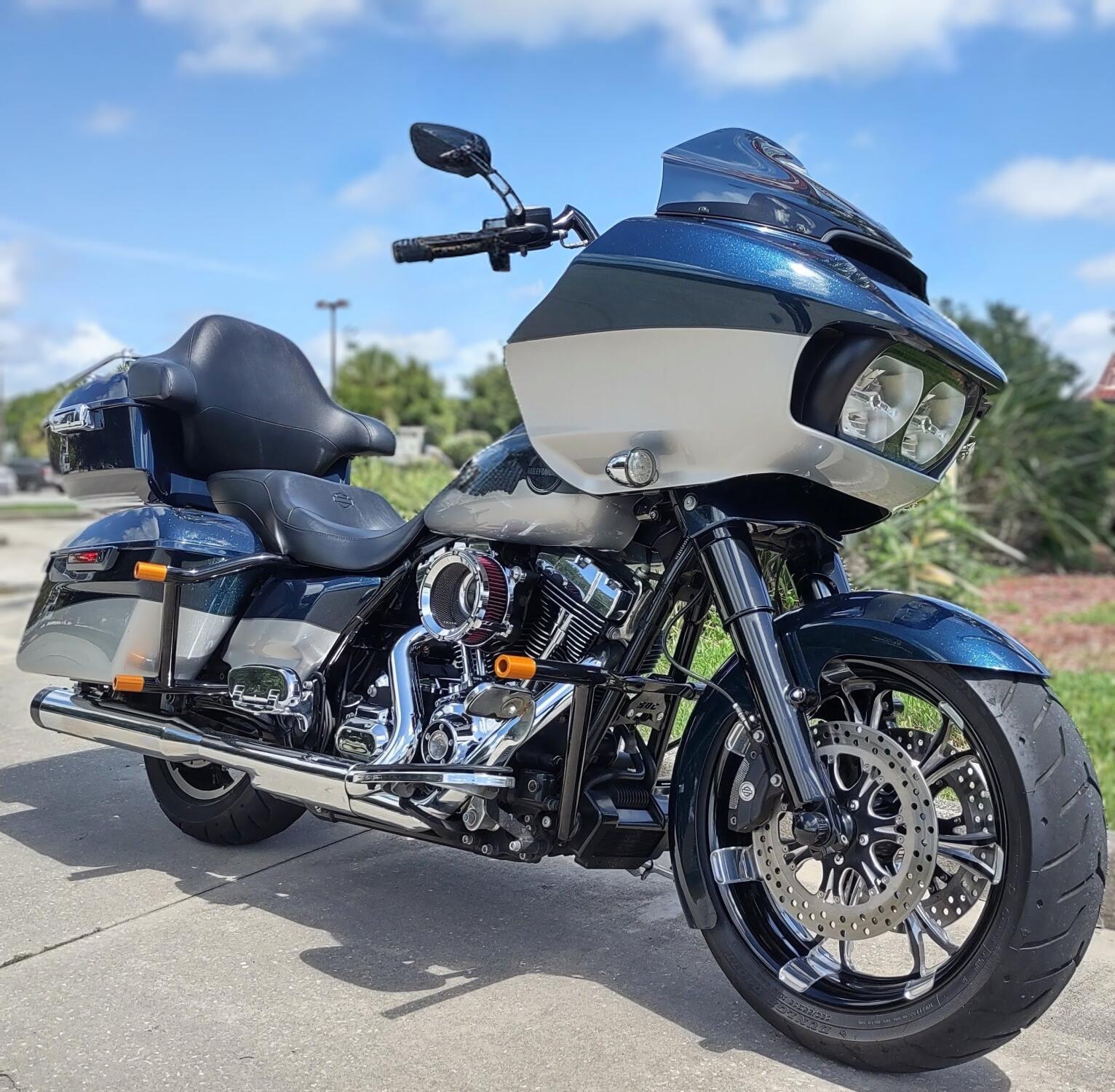 Harley-Davidson® Road Glide® Special 2016