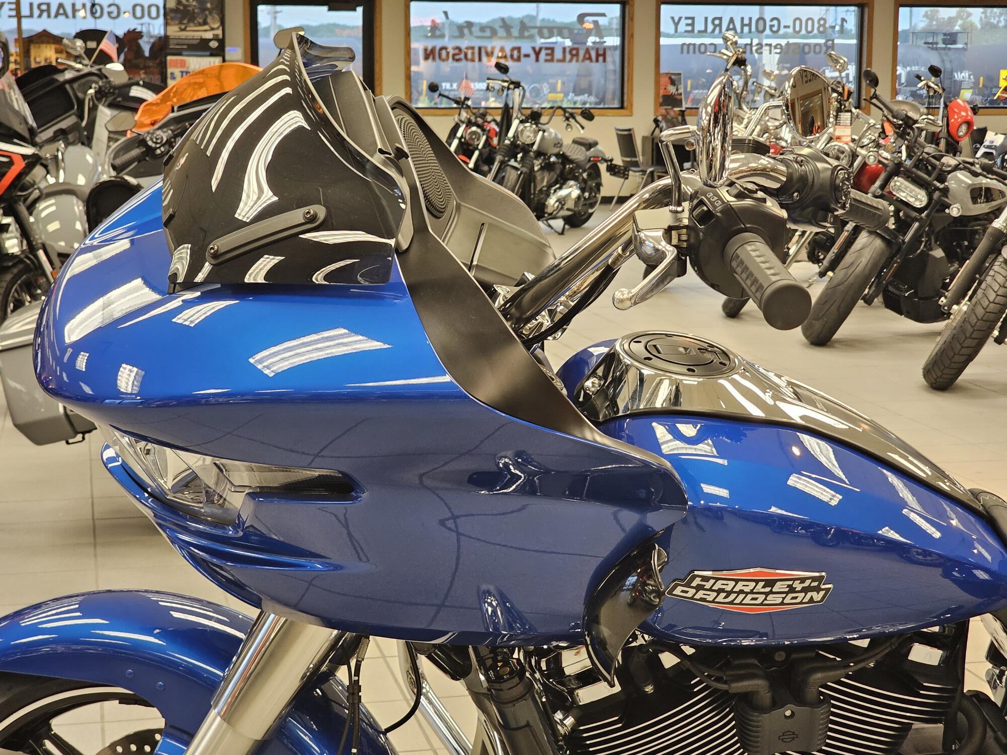FLTRX 2025 Road Glide™, photo 14
