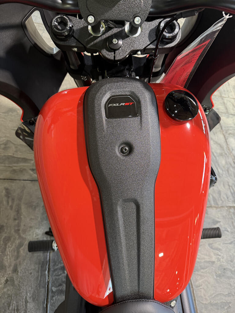 2026 Harley-Davidson® Low Rider® ST No Gimmicks, No Hidden Fees, photo 14
