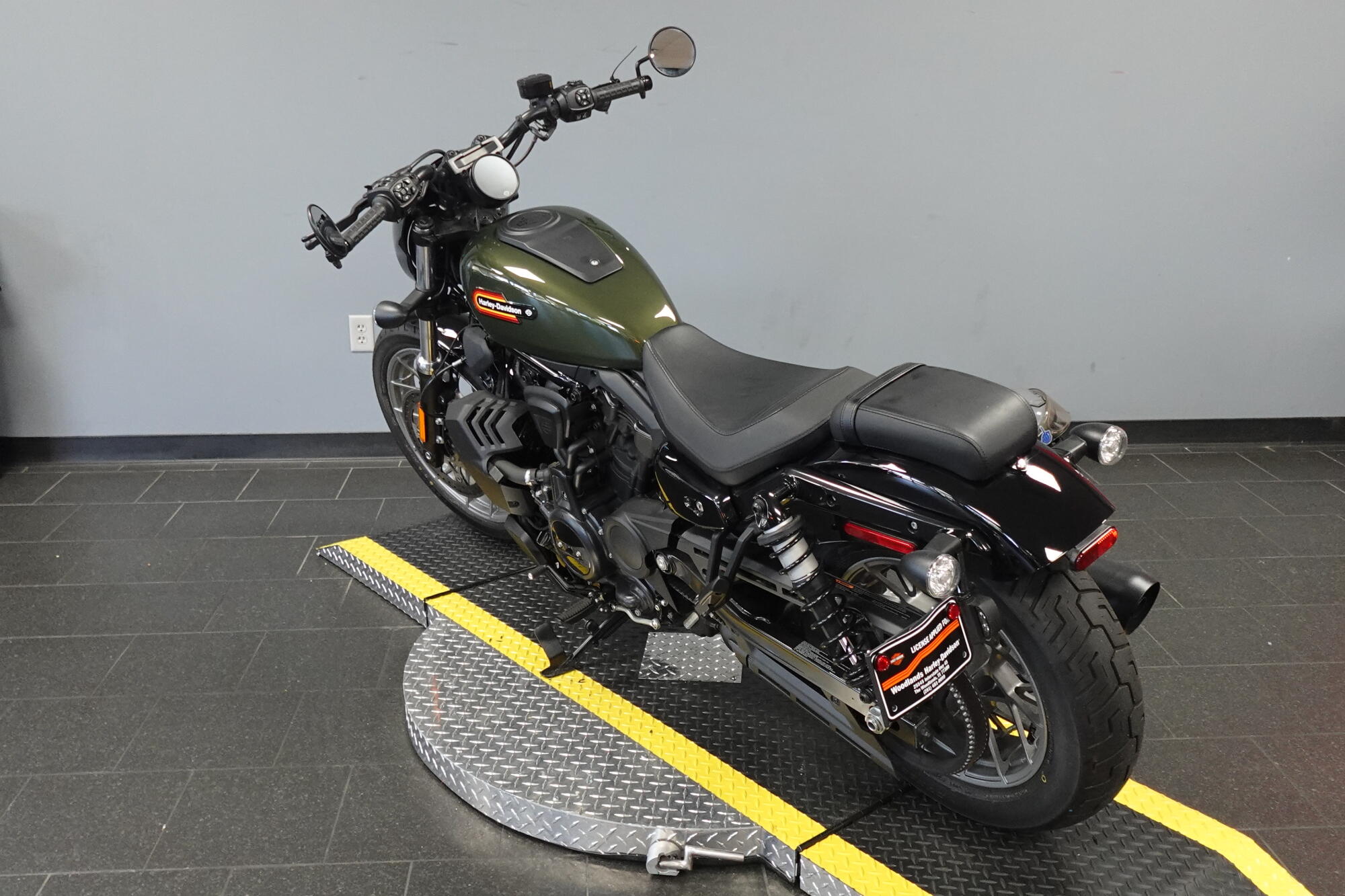 2026 Harley-Davidson® Nightster™ Special RH975S, photo 5