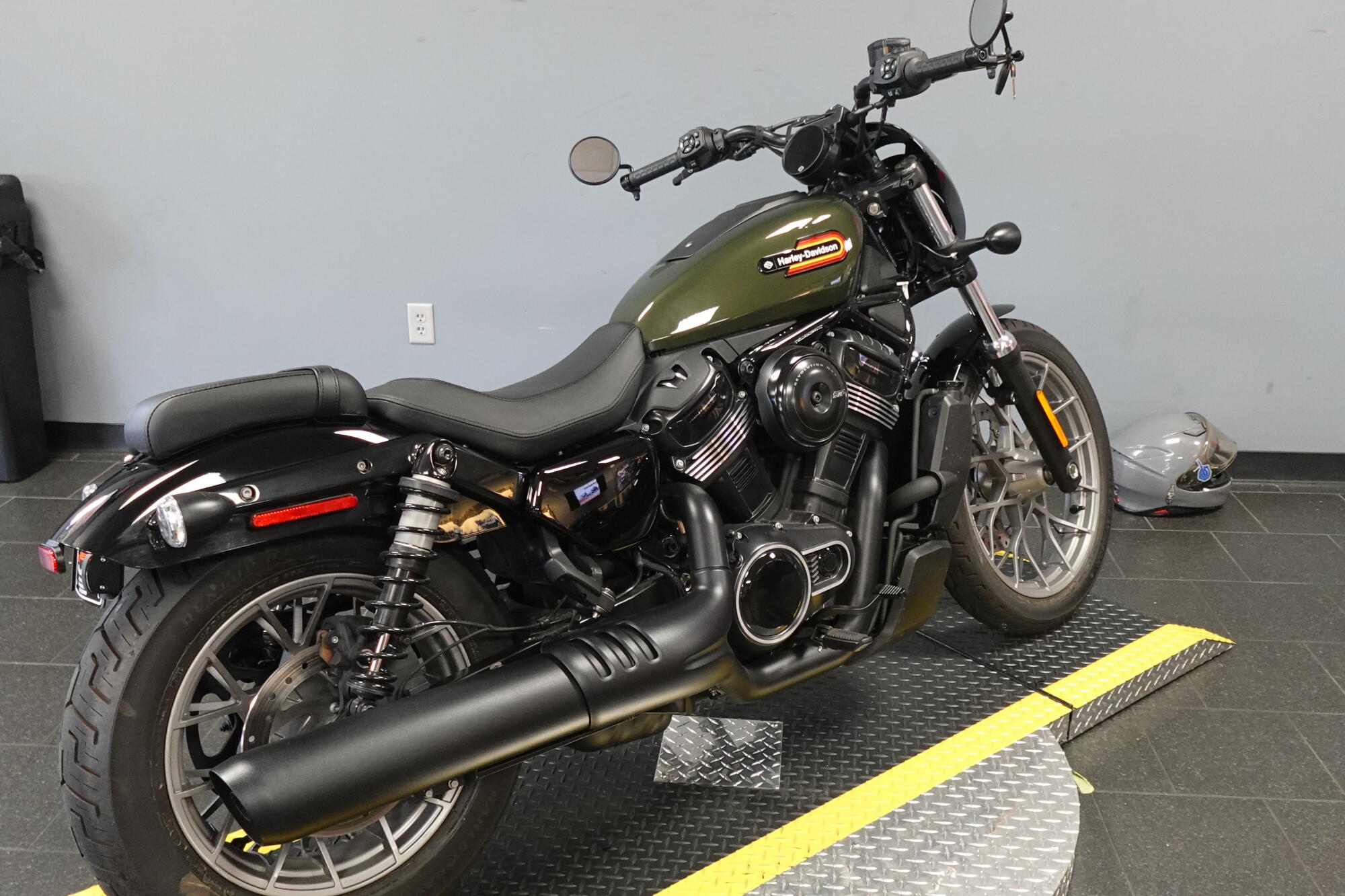2026 Harley-Davidson® Nightster™ Special RH975S, photo 7