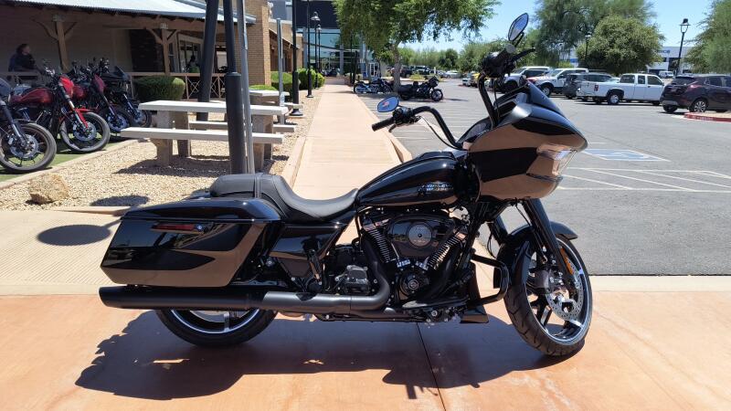 FLTRX 2026 Road Glide®