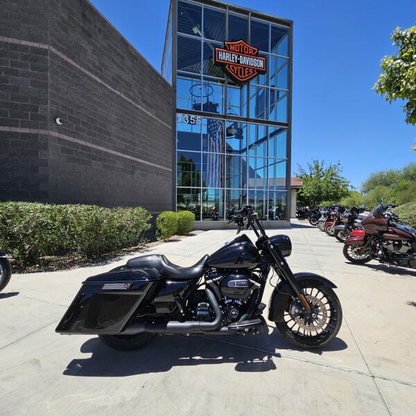 FLHRXS 2017 Road King® Special 