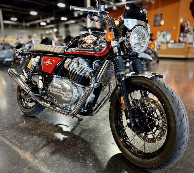 2022 Royal Enfield INT650 Canyon Red