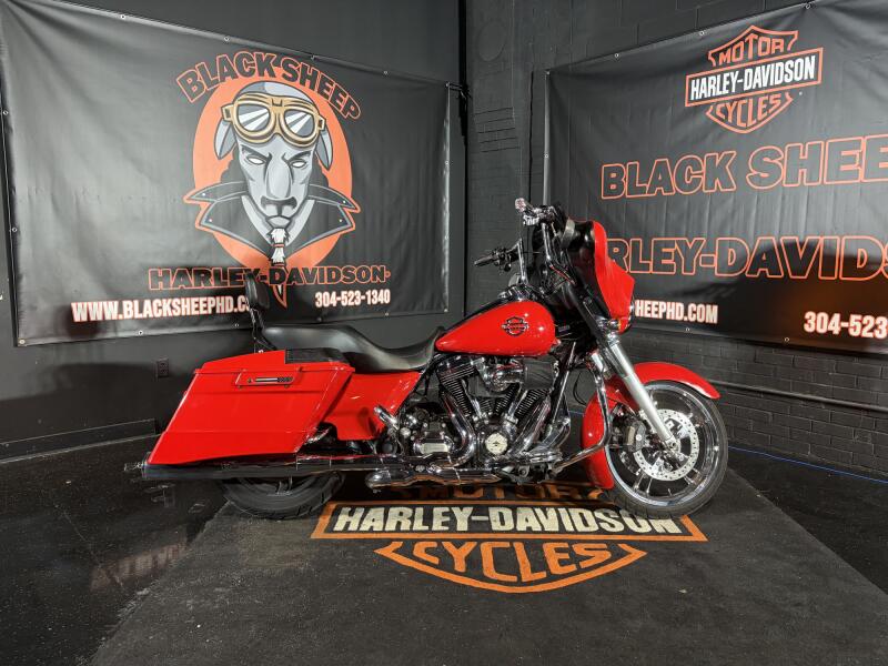2017 Harley-Davidson Street Glide Special FLHXS