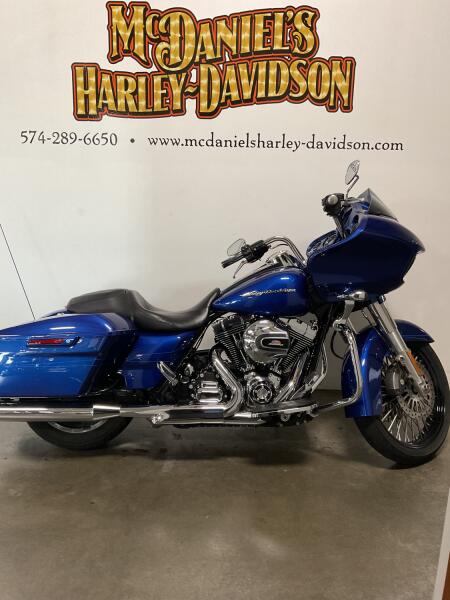 2015 Harley-Davidson® Road Glide® Special Superior Blue