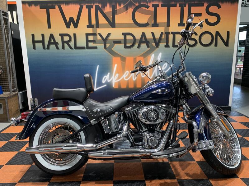 2013 Harley-Davidson Heritage Softail Classic FLSTC103