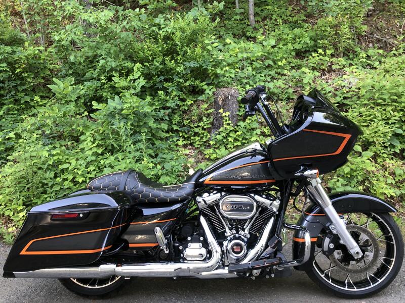 2022 Harley-Davidson® Road Glide® Special Apex (Chrome Finish)