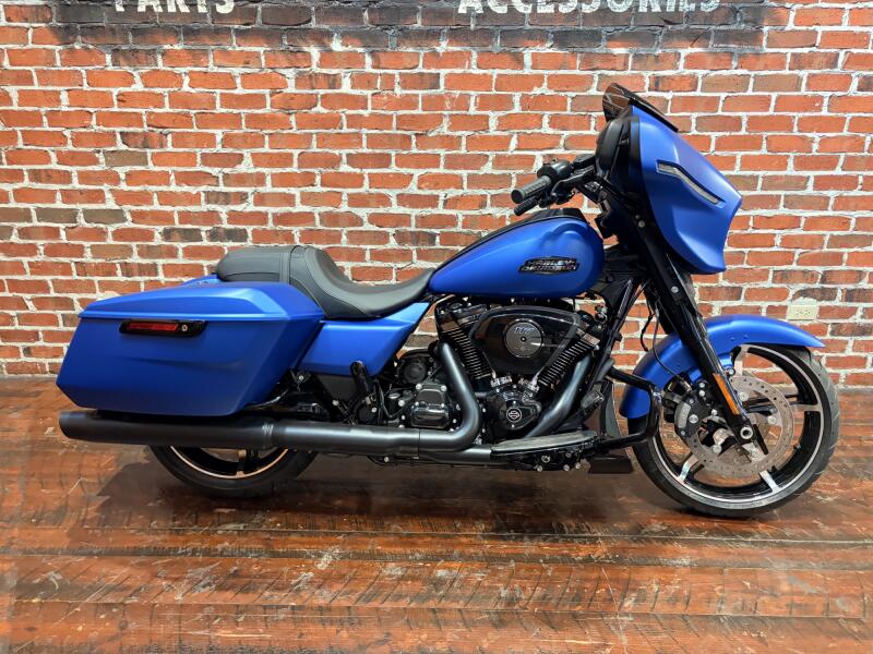 2026 Harley-Davidson® Street Glide® FLHX