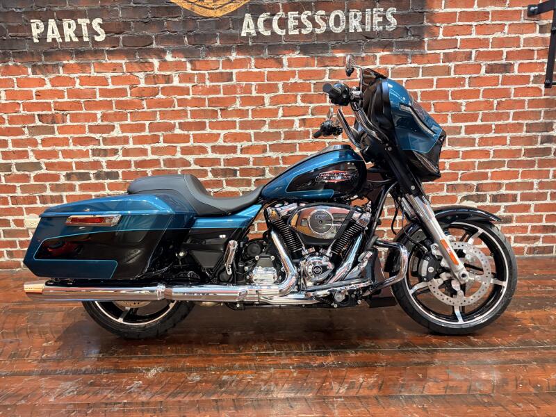 2026 Harley-Davidson® Street Glide® FLHX