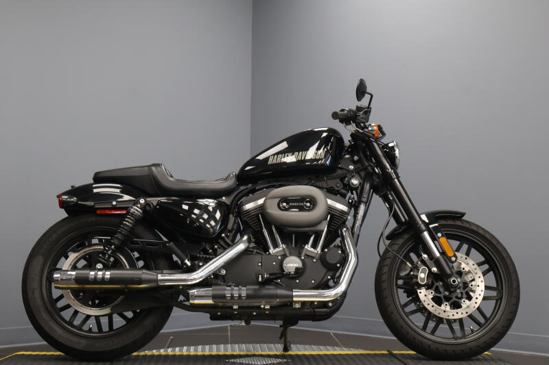 2016 Harley-Davidson® Roadster™ VIVID BLACK