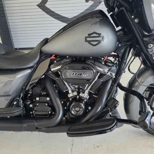 2021 Harley-Davidson® Street Glide® Special Gauntlet Gray Metallic - Black Finish thumb 1
