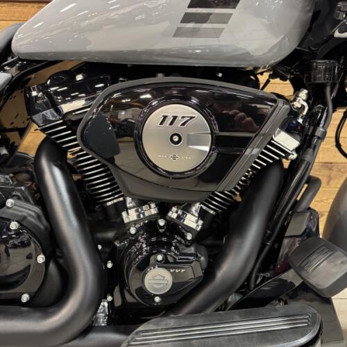 2026 Harley-Davidson® Road Glide 3 Dark Billiard Gray FLTRT thumb 2