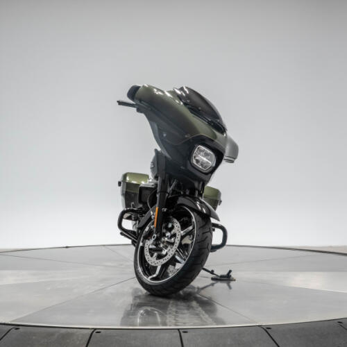 HARLEY-DAVIDSON FLHX STREET GLIDE in Olive Steel Metallic/Black thumb 1