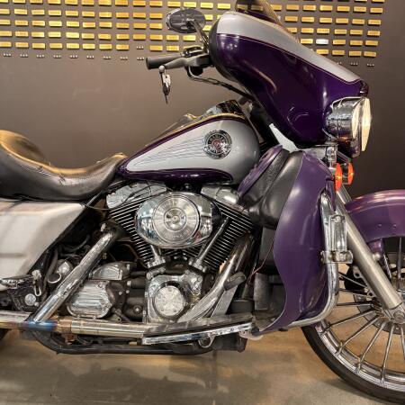 2001 Harley-Davidson® Electra Glide® Ultra Classic® Luxury Blue/Diamond Ice thumb 3