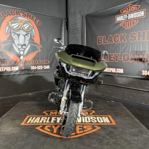 2026 Harley-Davidson® Road Glide® FLTRX  thumb 1