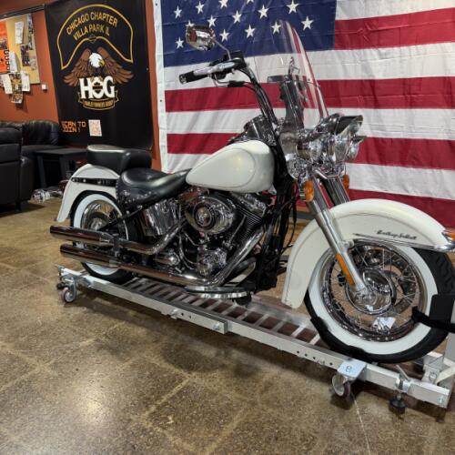 FLSTC 2015 Heritage Softail® Classic thumb 2