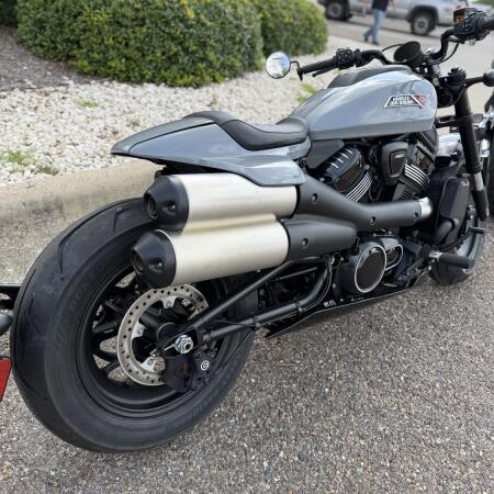 2026 Harley-Davidson® Sportster® S DRK BILIARD GRY thumb 1