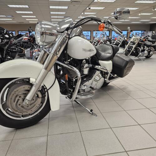 FLHRSI 2006 Road King Custom thumb 1