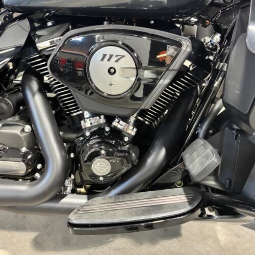 2026 Harley-Davidson® Street Glide Limited Iron Horse Metallic Black Trim FLHXL thumb 0